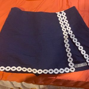 Lilly Pulitzer navy skort